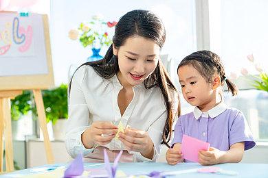 水墨风冒险解谜游戏《冬蜃楼》现已在Steam发售